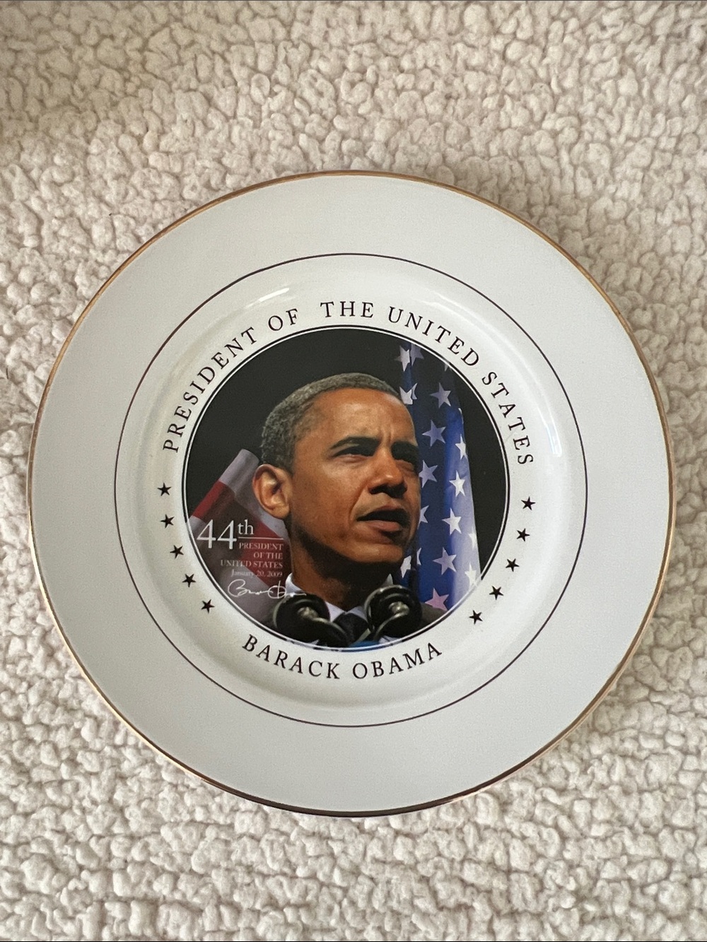 Commemorative White and Gold Decorative Plate - 44th President.  9.5”